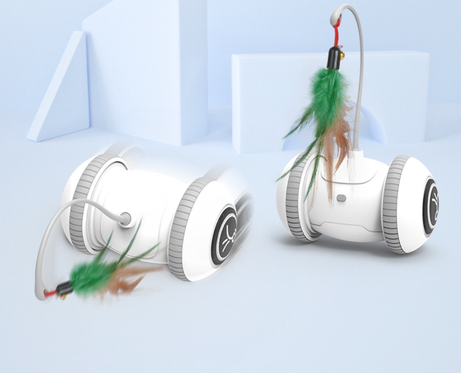 Interactive Cat Toy Robot with Interchangeable Feather Heads - Image 3