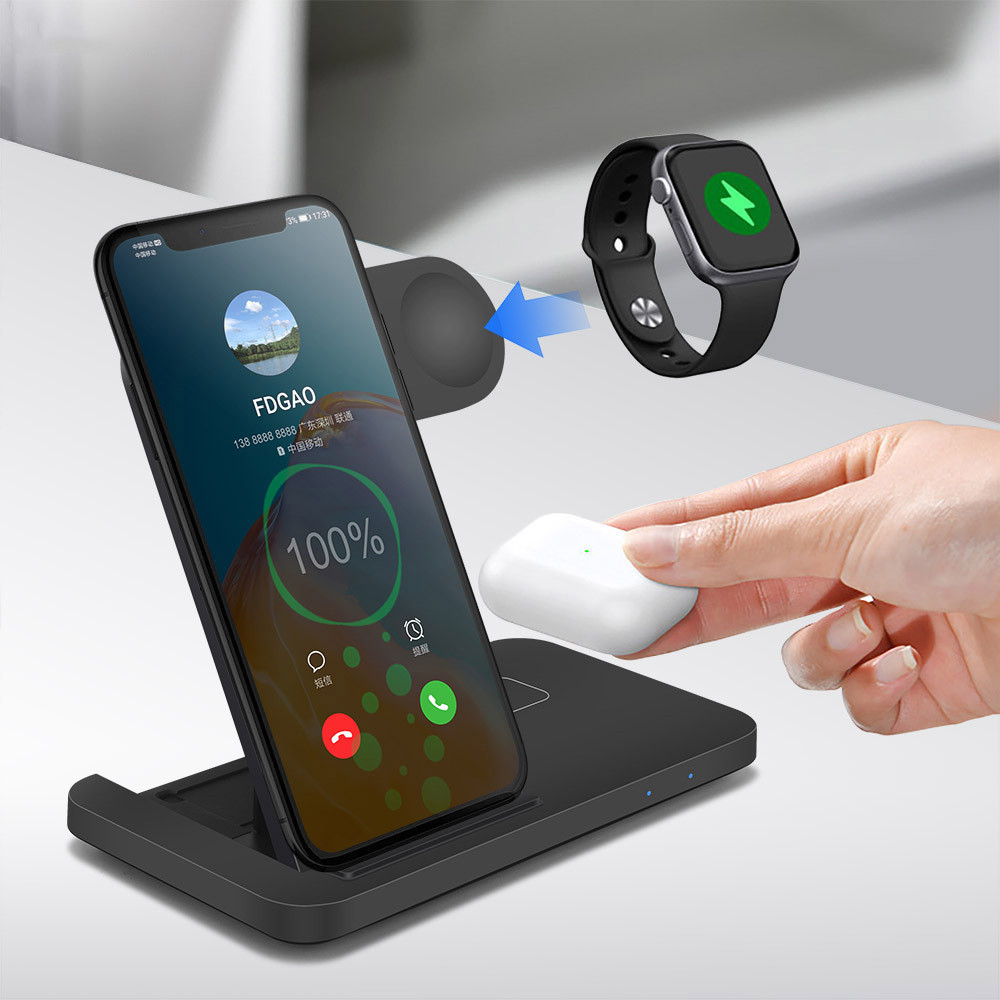 Folding 3-in-1 Wireless Charger, 15W Fast Charge - Image 4